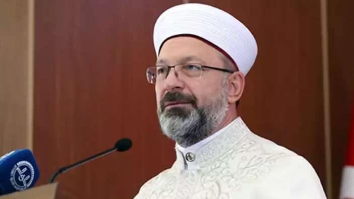 Diyanet İşleri Başkanı Erbaş'tan 'Genç Türkiye Forumu'ndaki cevabının çarpıtılmasına tepki
