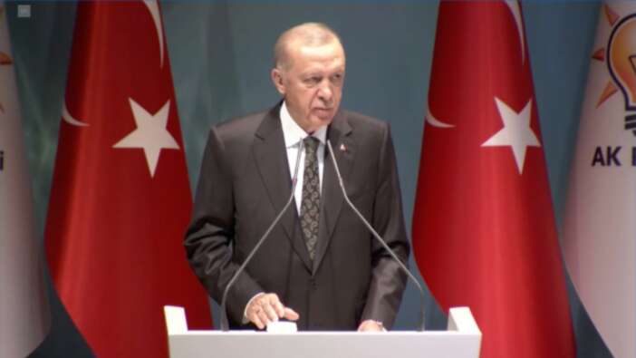 Cumhurbaşkanı Erdoğan duyurdu: Heyecan katacak yeni isimlerle yola devam edeceğiz