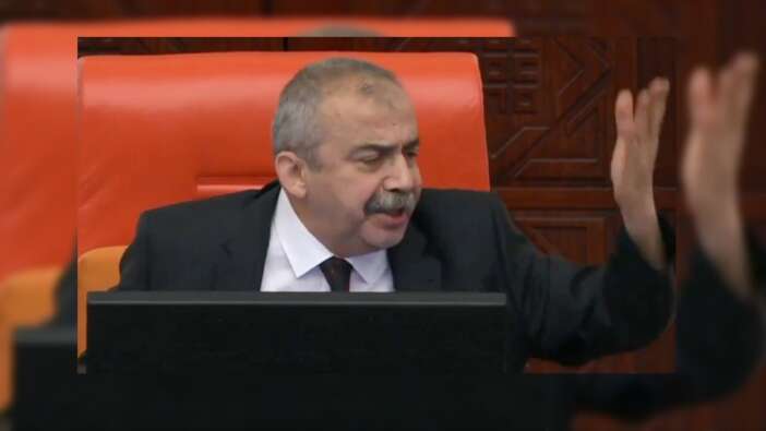 Sırrı Süreyya Önder: Sen kime parmak sallıyorsun...
