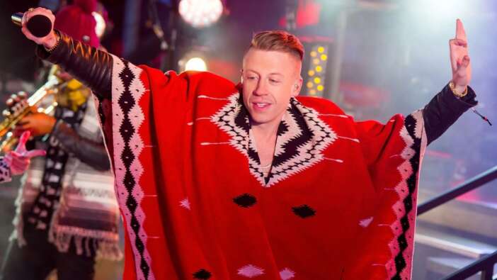 Türk sanatçılara örnek olsun...Amerikalı rapçi Macklemore'dan alkışlanan Filistin'e destek konuşması