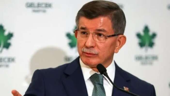 Egosunu böyle tatmin ediyor! Ahmet Davutoğlu siyasette sıfırı tüketince TikTok’a sardı