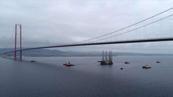 Yangın nedeniyle durdurulmuştu! Çanakkale Boğazı gemi trafiğine açıldı