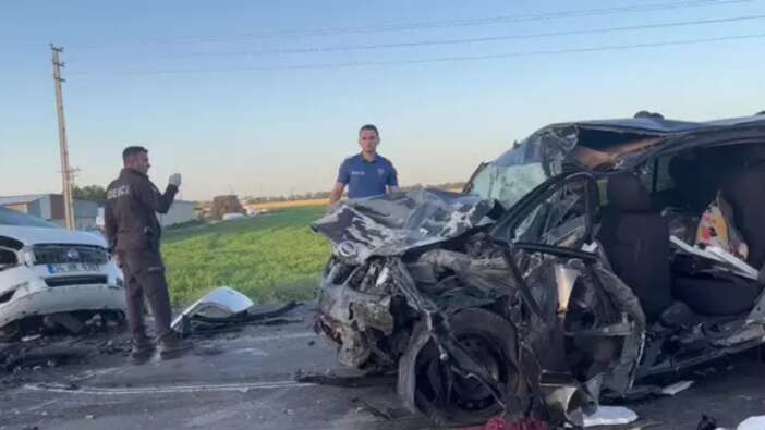 Konya'da korkunç kaza! 4 ölü, 2 çocuk yaralı