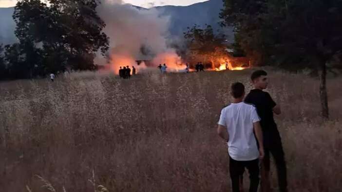 Düğünde atılan havai fişek faciaya neden oluyordu