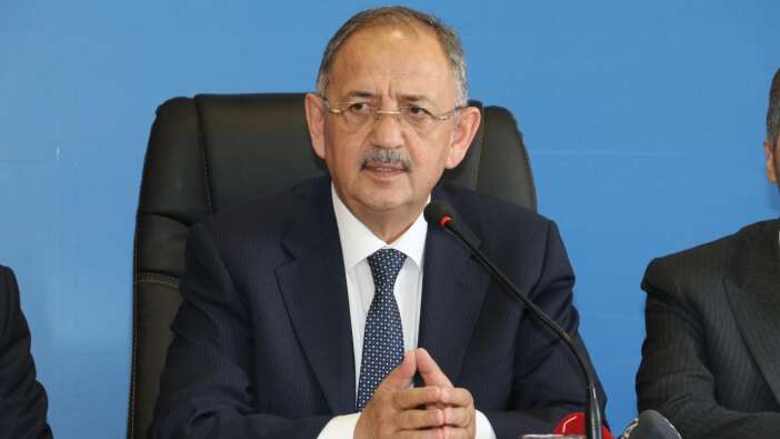 Çevre ve Şehircilik Bakanı görevinden affını istedi