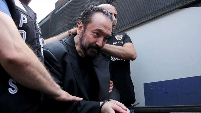 Cumhurbaşkanı Erdoğan'a 'Süfyan Deccal' demişti! Cezadan kaçmak isteyen Adnan Oktar'ın sosyal medya oyunu!