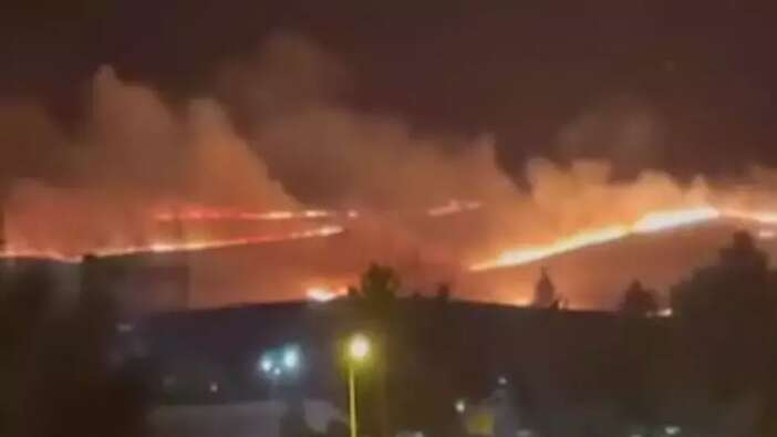Diyarbakır'da korkutan anız yangını