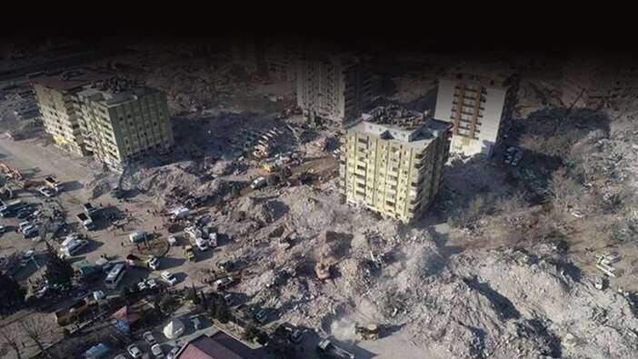Depremde 68 kişinin öldüğü Ebrar Sitesi L Blok'a ilişkin davanın görülmesine devam edildi