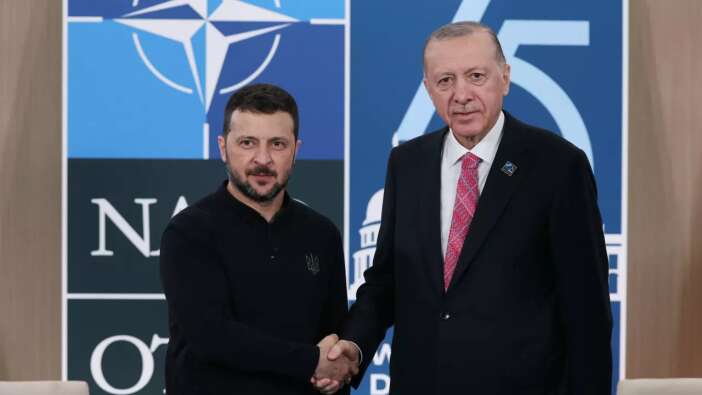 Cumhurbaşkanı Recep Tayyip Erdoğan, Volodimir Zelenskiy ile görüştü: Karadeniz tahıl girişimine vurgu!