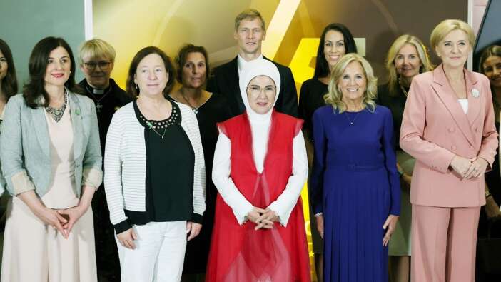 Emine Erdoğan, Washington'da ABD Başkanı Joe Biden'ın eşi Jill Biden'ın ev sahipliğindeki resepsiyona katıldı