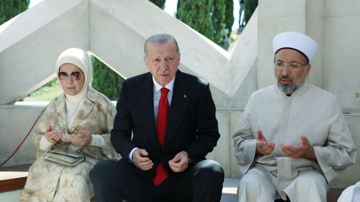 Cumhurbaşkanı Erdoğan: 15 Temmuz'a tiyatro diyenleri kıyamete kadar affetmeyeceğiz