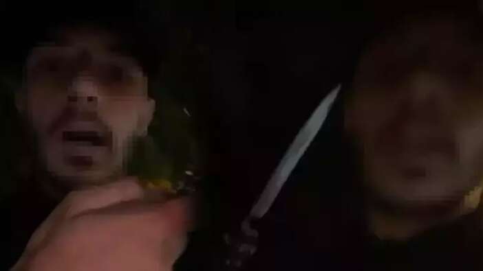 Akrabasını öldürdü video çekti: Babanızı öldürdüm, sizi de öldüreceğim