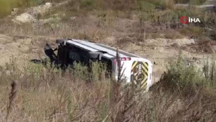 Kuzey Marmara Otoyolu'nda işçi servisi şarampole uçtu: Yaralılar var!