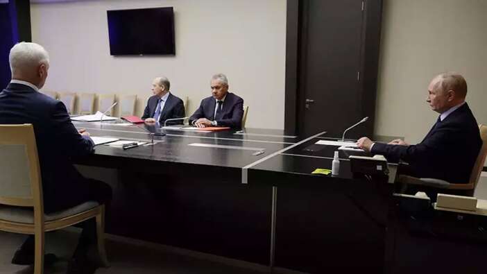 Rusya'da kritik toplantı! Ukrayna Rusya sınırlarına ilerliyor