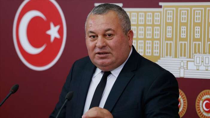 Cemal Enginyurt'un Allah'a küfür edip meclisi birbirine kattığı anlar yeniden gündem oldu