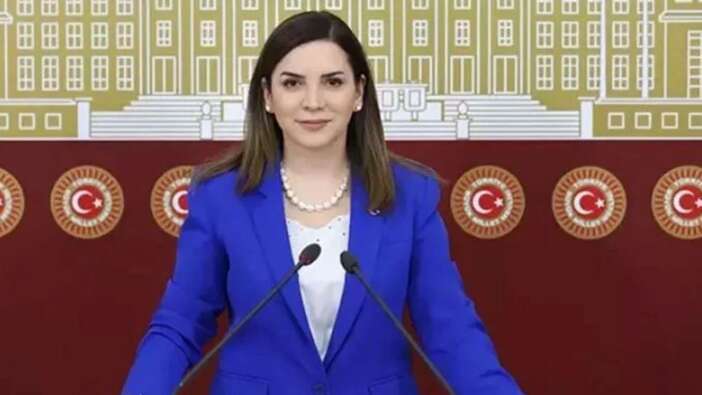 MHP Arzu Erdem'in partiden istifasını kabul etti