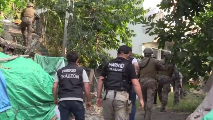 49 ilde zehir tacirlerine operasyon! Tonlarca uyuşturucu madde ele geçirildi! 336 şüpheli yakalandı