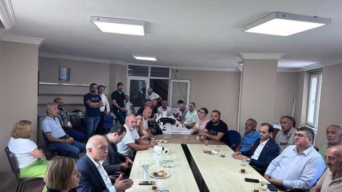 CHP PKK övgüsüne destek verdi! İşte DEM ziyaretinin detayları...