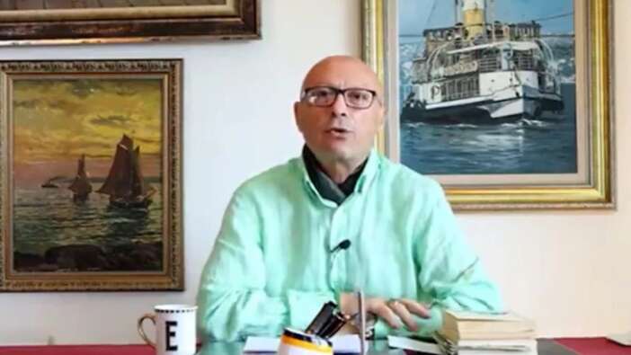 Birbirlerine girdiler: Manipülatör Erol Mütercimler Murat Ongun'a saldırdı!