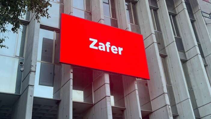 Türk Dil Kurumu ekranında 'zafer' kutlaması