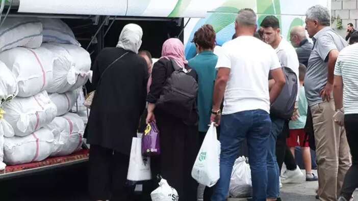 Okulların açılmasına sayılı günler kala otogarlarda dönüş yoğunluğu