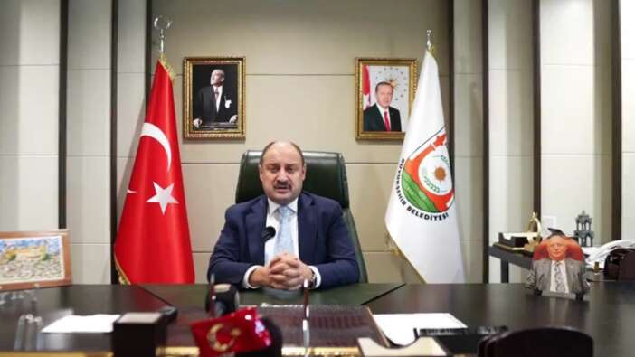 AK Parti'ye geçeceği konuşuluyordu! Şanlıurfa Büyükşehir Belediye Başkanı Kasım Gülpınar Yeniden Refah Partisinden istifa etti!