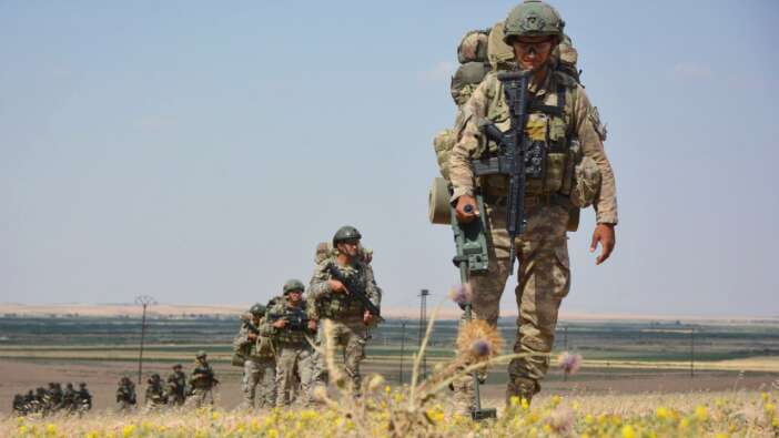Hem havadan hem karadan! MSB: Toplam 21 PKK'lı terörist etkisiz hale getirildi