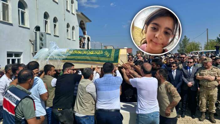 Narin'in cenazesinde gözyaşları sel oldu... Tabutuna bırakılan duvak yürekleri dağladı...