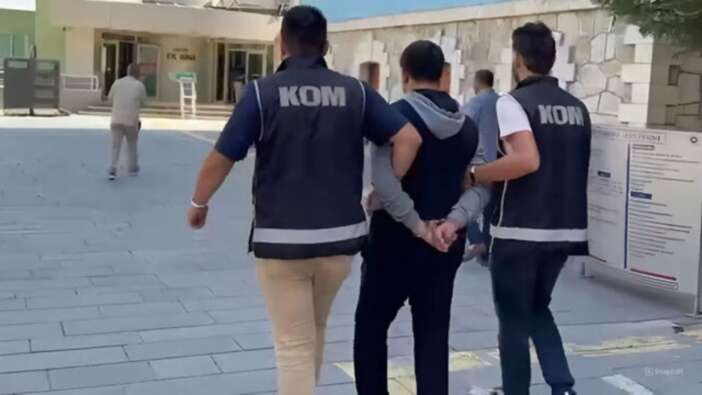 FETÖ'nün askeri ve emniyet mahrem yapılanmasına operasyon! Onlarca şüpheli yakalandı...