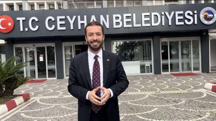 CHP'li Ceyhan Belediye Başkanı Kadir Aydar'a siyasi yasak
