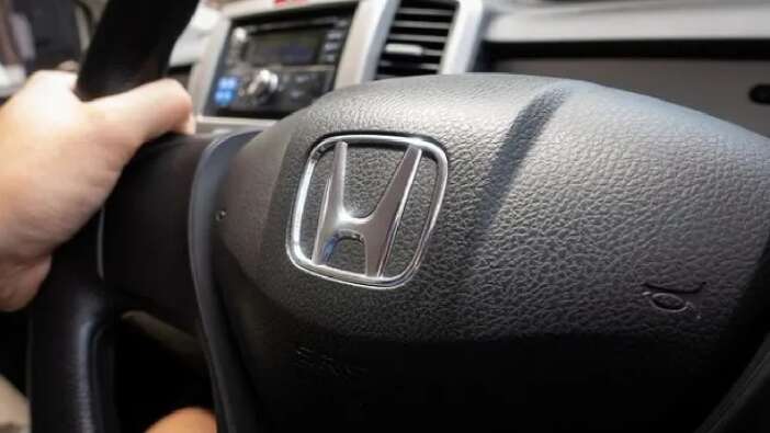 Honda, yaşanan direksiyon sorunu nedeniyle yaklaşık 1,7 milyon aracını geri çağıracak!