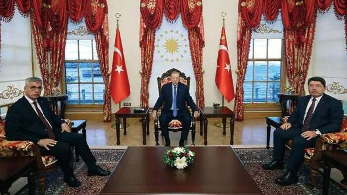 Dolmabahçe'de kritik toplantı: Cumhurbaşkanı Recep Tayyip Erdoğan, Adalet Bakanı Yılmaz Tunç ve Sağlık Bakanı Kemal Memişoğlu'nu kabul etti!