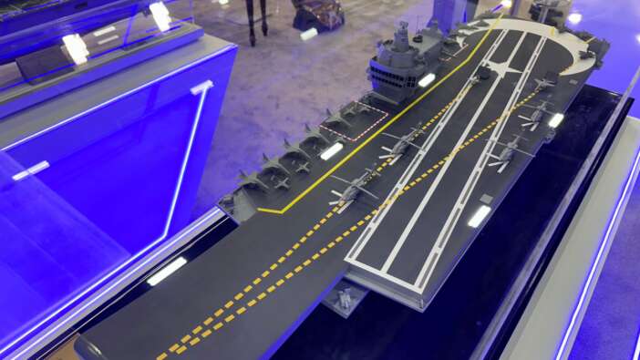 Türkiye'nin milli uçak gemisi MUGEM geliyor SAHA EXPO'da prototipi tanıtıldı