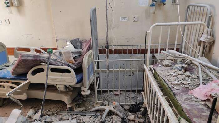 Sağlık Bakanlığı'ndan, sağlık çalışanlarını rehin alan İsrail'e sert tepki