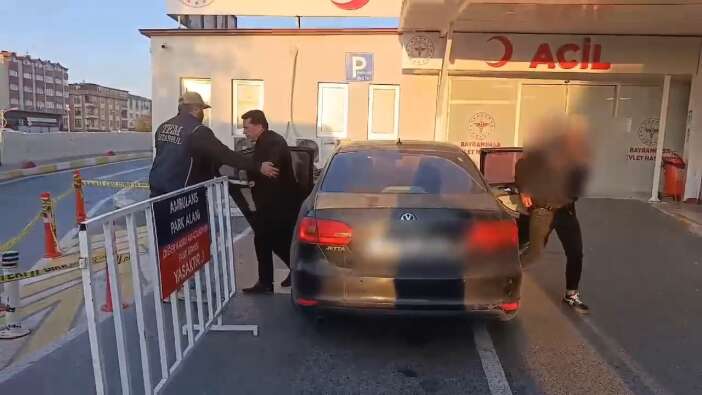 Tutuklanan Esenyurt Belediye Başkanı Ahmet Özer'in gözaltına alındığı anlar!