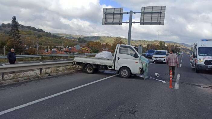 Bilecik son dakika haberi: Zincirleme trafik kazasında 2 kişi yaralandı