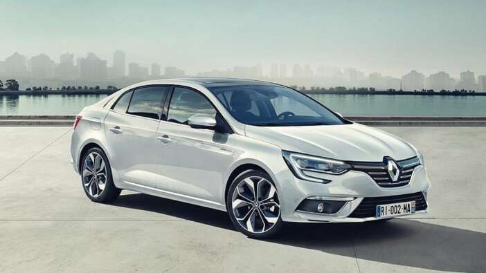 Otomobilde 0 faiz dönemi! Renault'da faiz yok, taksit var