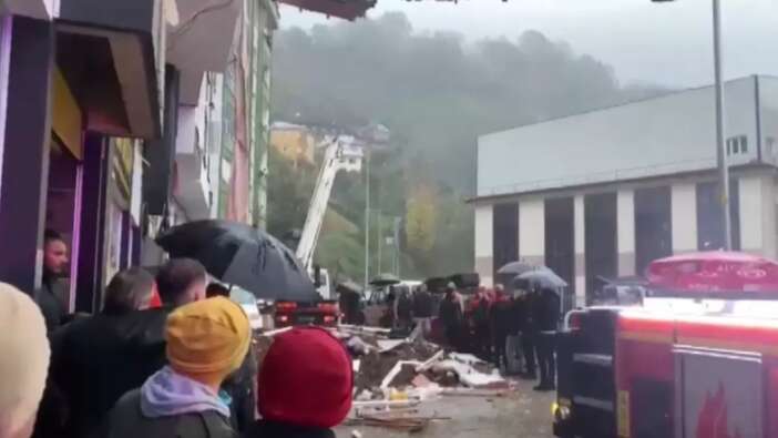 Rize Çayeli'de heyelan! 1 kişi öldü, 3 kişi yaralandı...
