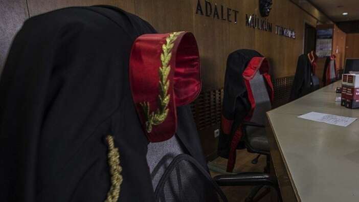 Antalya Cumhuriyet Savcısı, sosyal medya paylaşımları nedeniyle açığa alındı!