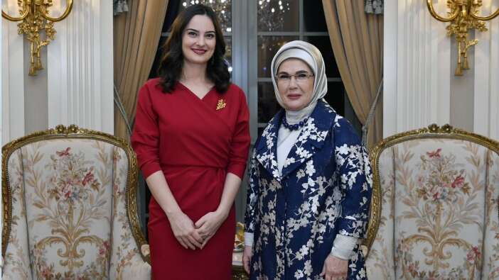Emine Erdoğan Karadağ Devlet Başkanı'nın eşi ile görüştü