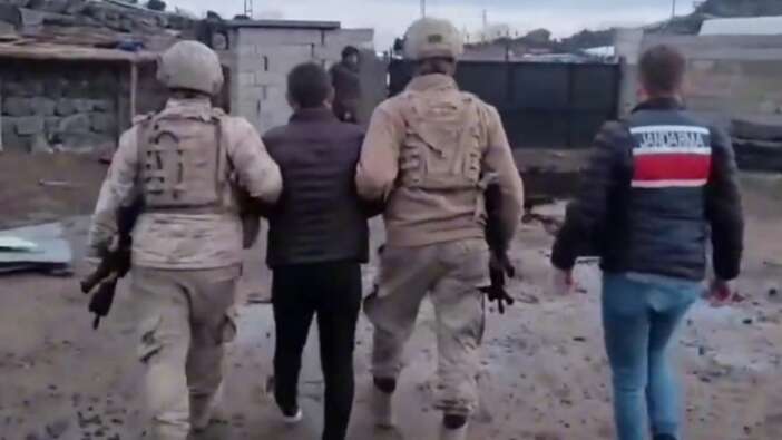 30 ilde PKK/KCK-PYD/YPG terör örgütüne operasyon! 147 hain yakalandı