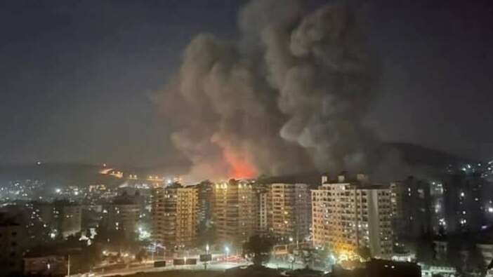 İsrail Suriye'ye saldırıyor! Şam bombardıman altında!