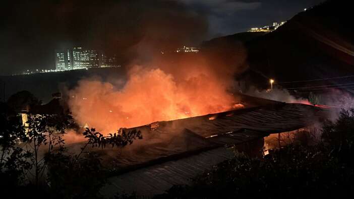 İzmir son dakika: Tekstil fabrikasında yangın çıktı...