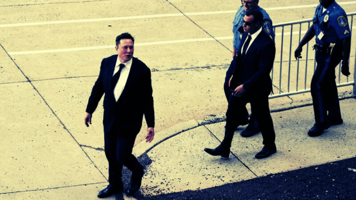 Elon Musk bütün ülkeye ilan etti: Derin devlet peşime düştü!