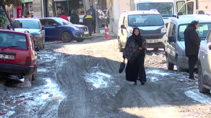 Alt yapı çalışması 8 ay sürünce... Beyoğlu’nda esnaf perişan oldu!