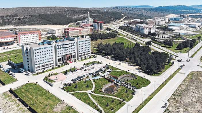 10 Mart 2025 Pazartesi Akademik kadro ilanları Resmi Gazete'de! Ankara Yıldırım Beyazıt Üniversitesi sözleşmeli bilişim personeli alımı yapacak...