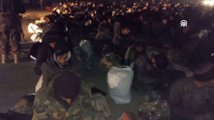Esad Rejiminin kaçan askerleri geri döndü! Irak’tan Suriye’ye toplu iade