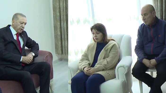 Cumhurbaşkanı Erdoğan’dan acı ziyaret: Balıkesir’de patlamada hayatını kaybeden ailelere başsağlığı