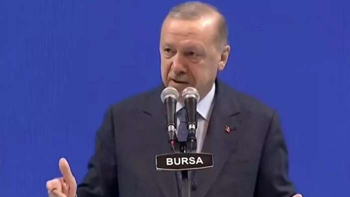 Cumhurbaşkanı Erdoğan'dan asgari ücret açıklaması: Enflasyon oranında çok ciddi bir sapma olursa buna kayıtsız kalmayız