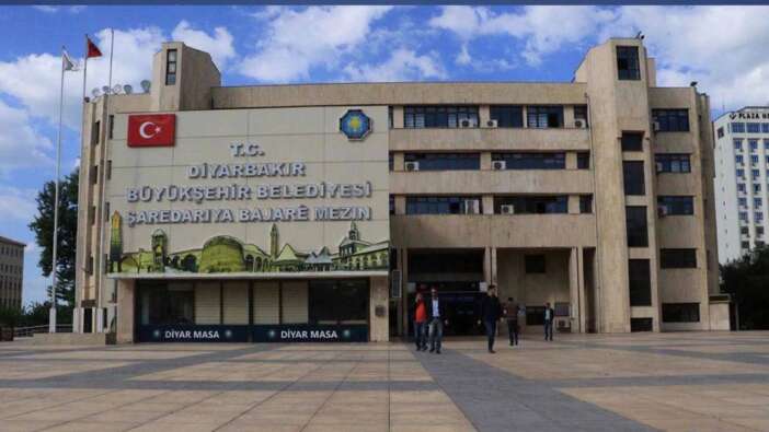 İhale yolsuzluğu Diyarbakır'a da sıçradı! Şüpheliler arasında Aziz İhsan Aktaş'ın akrabaları da var...
